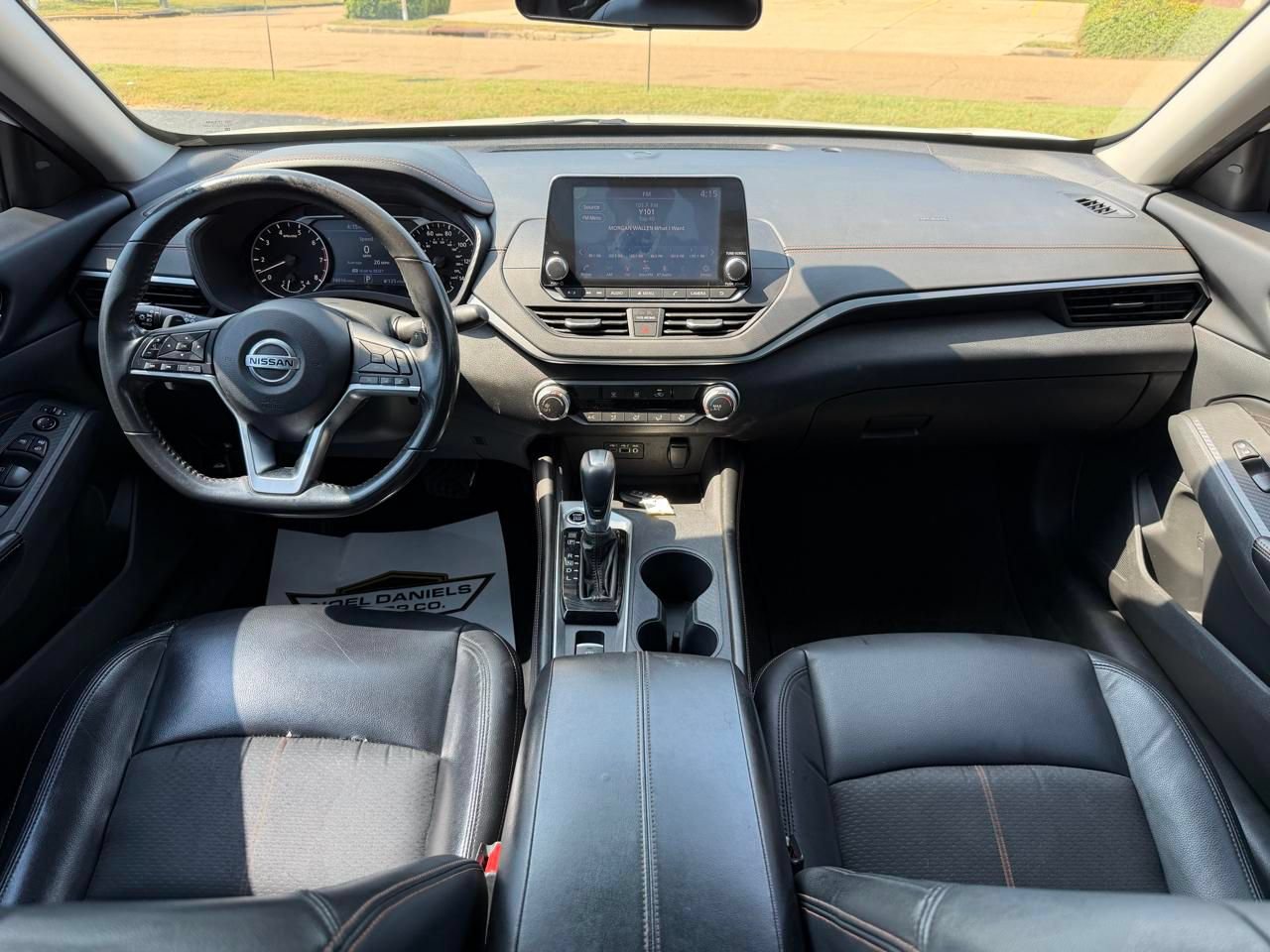 Used 2022 Nissan Altima 2.5 SR AWD/4WD image 18