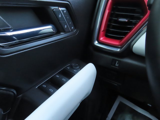 Used 2024 GMC Canyon AT4X w/ AT4X AEV Edition image 29