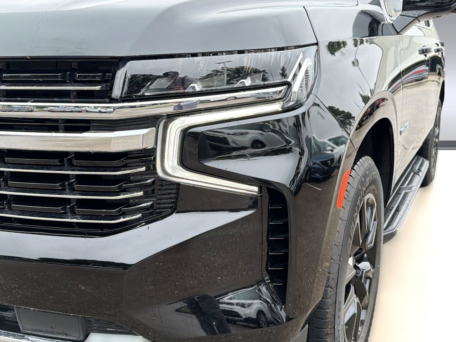 Used 2024 Chevrolet Tahoe LT w/ Luxury Package RWD image 10