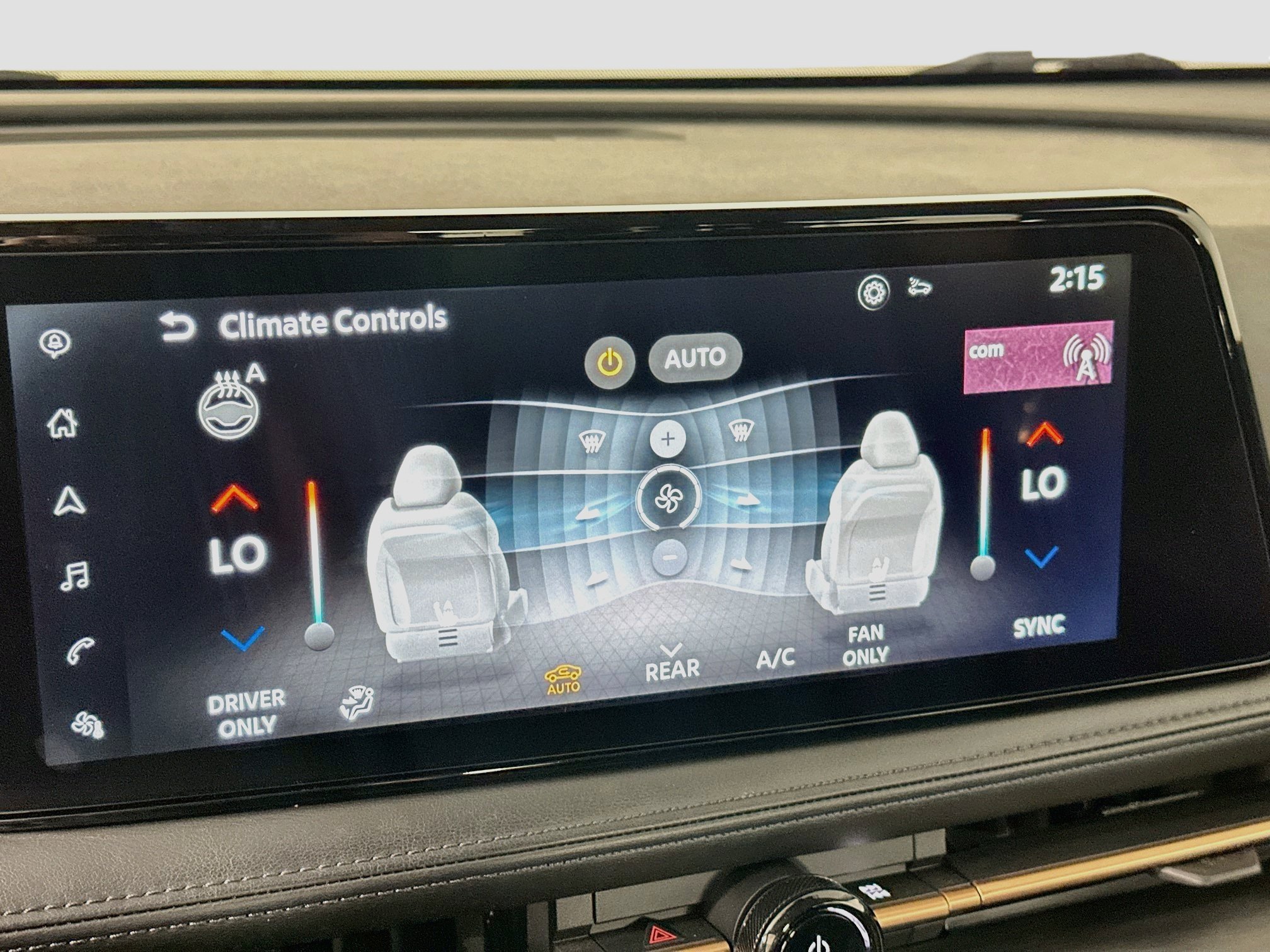 Used 2023 Nissan Ariya FWD image 24