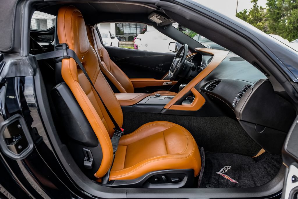 Used 2018 Chevrolet Corvette Stingray Convertible Z51 2LT RWD image 38