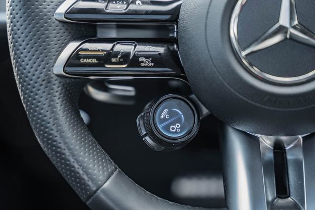 Certified 2024 Mercedes-Benz GLC 43 AMG 4MATIC image 32