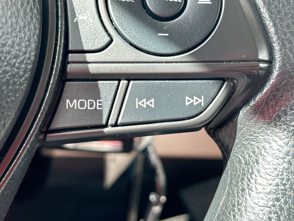 Used 2025 Toyota Corolla LE FWD image 16
