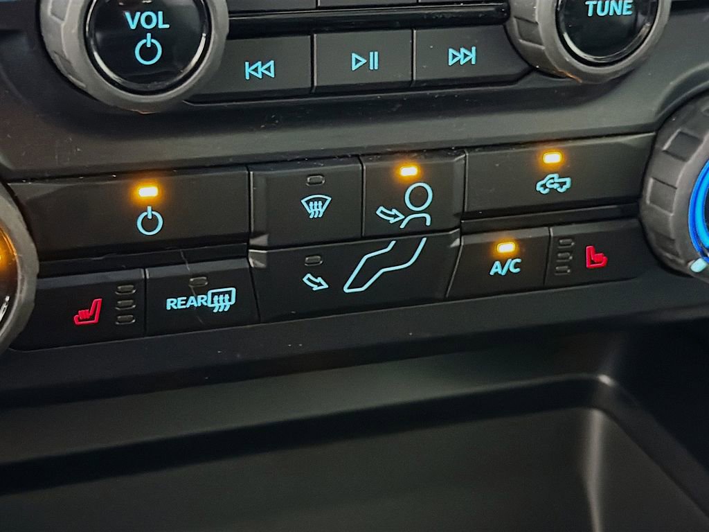 New 2026 Ford F250 XLT w/ XLT Premium Package image 22