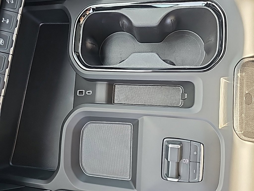 New 2025 GMC Sierra 2500 AT4X w/ AT4X AEV Edition image 27