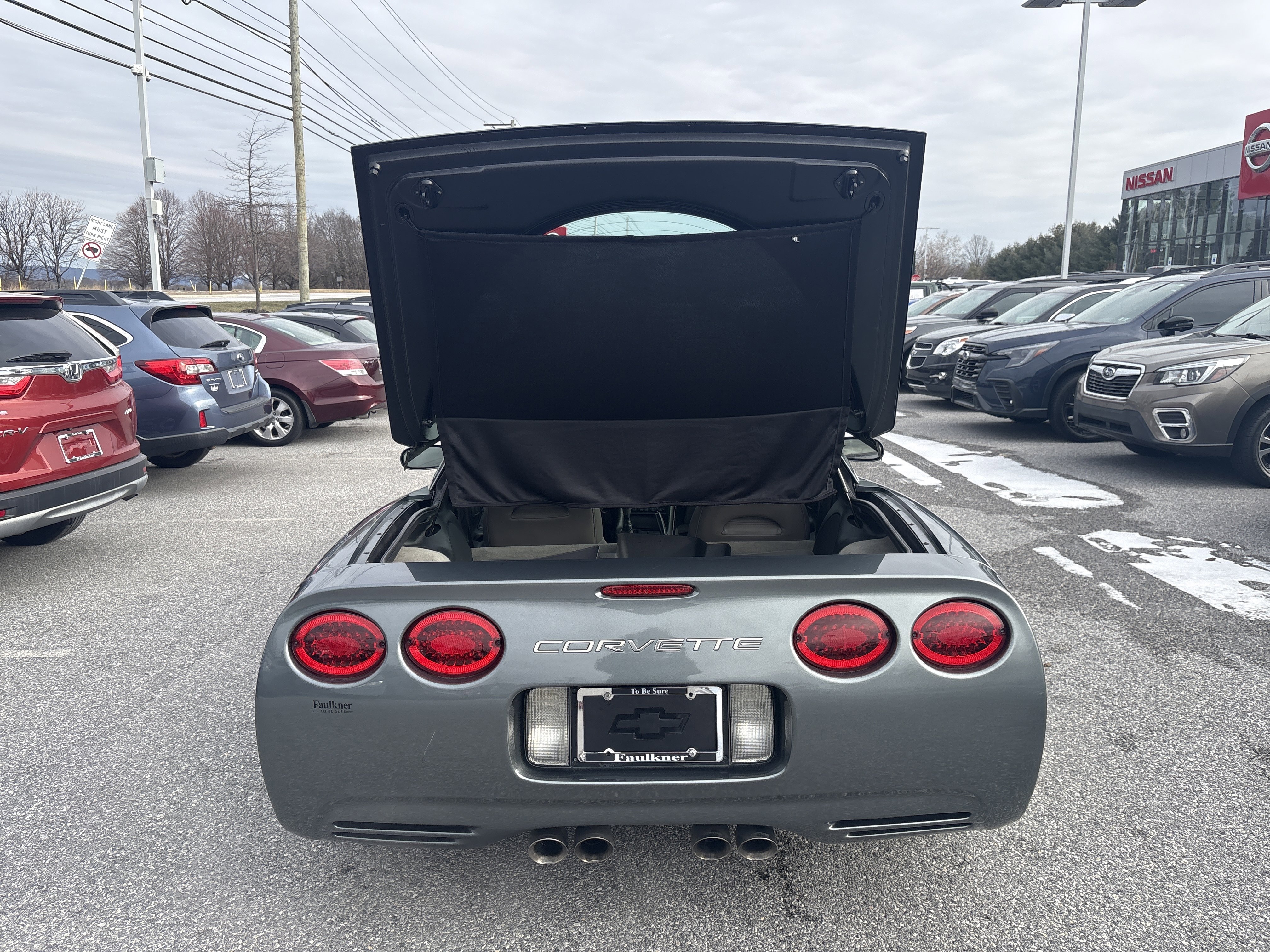 Used 2004 Chevrolet Corvette Base image 11