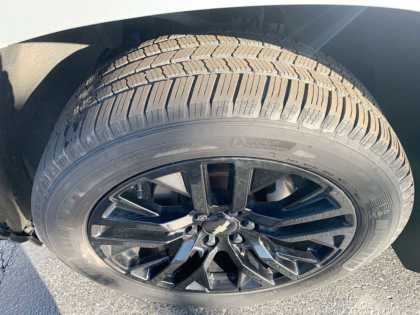 Used 2019 Chevrolet Silverado 1500 LT w/ All-Star Edition image 31