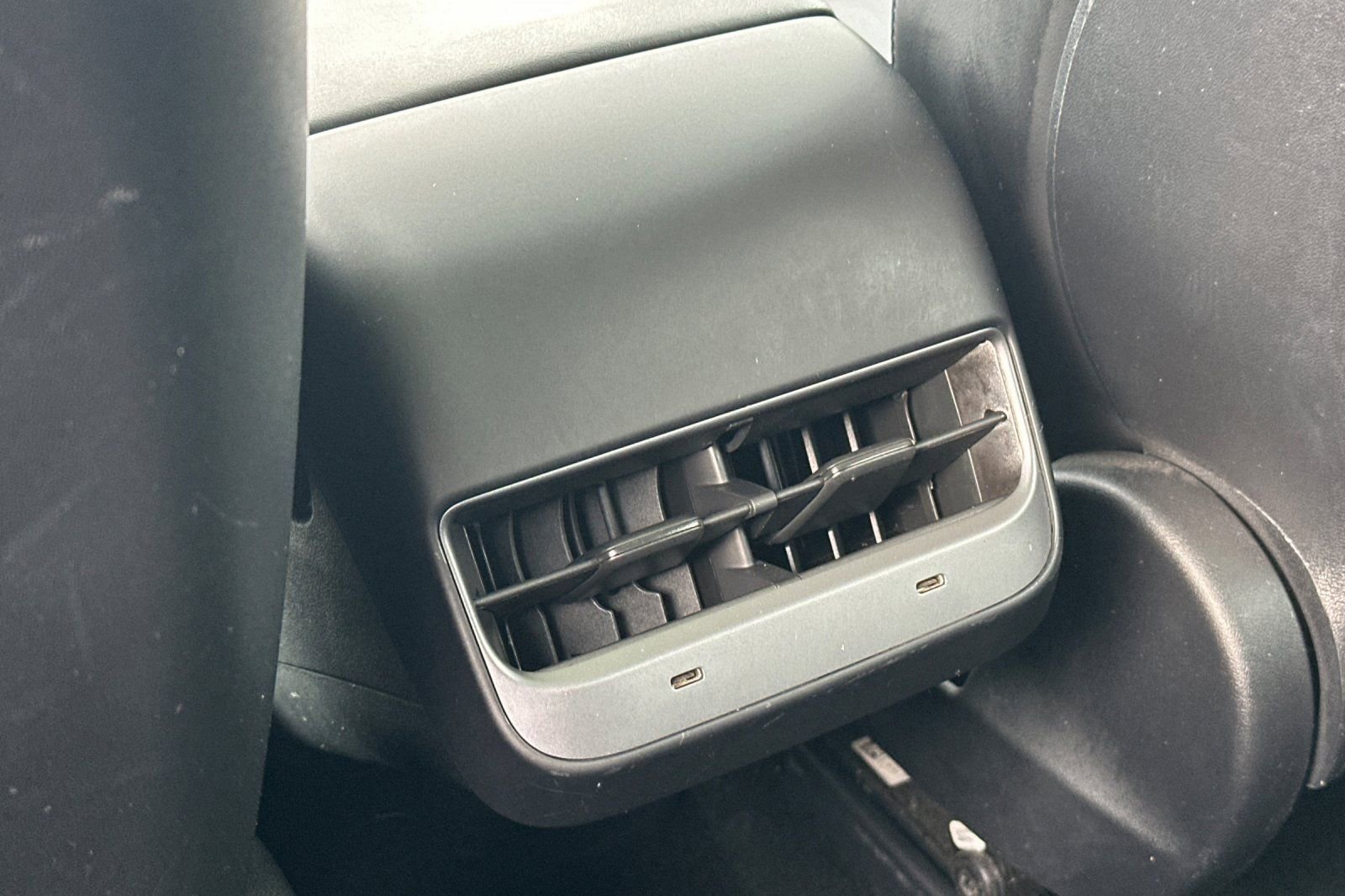 Used 2023 Tesla Model 3 Standard Range image 14