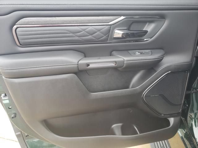 New 2027 RAM 1500 Limited AWD/4WD image 14