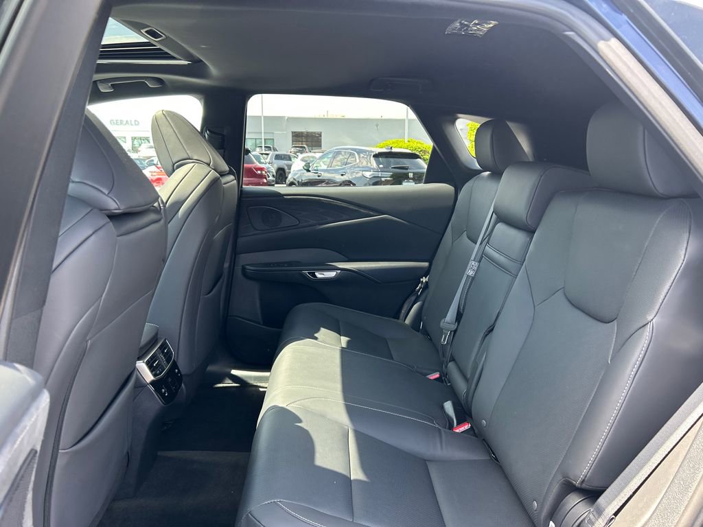 Used 2023 Lexus RX 350 F Sport w/ Accessory Package (Z1) AWD/4WD image 35