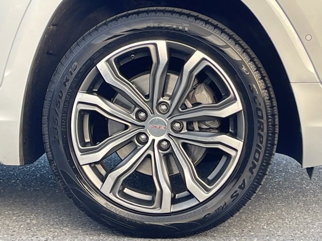 Certified 2020 GMC Terrain Denali w/ Denali Premium Package image 18