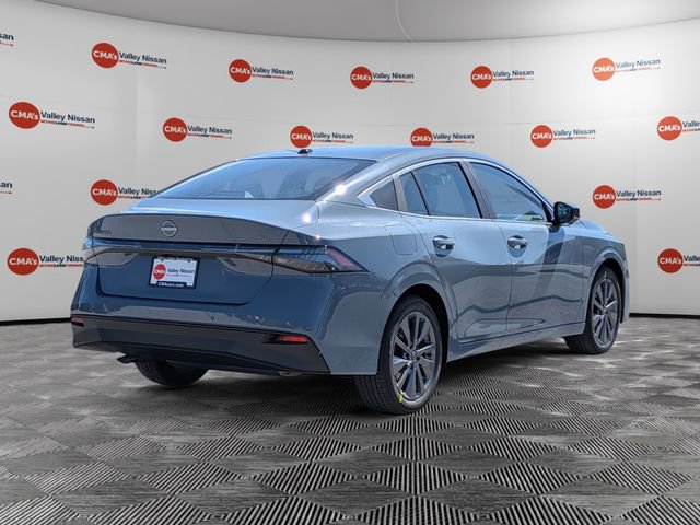 New 2026 Nissan Sentra SL FWD image 5