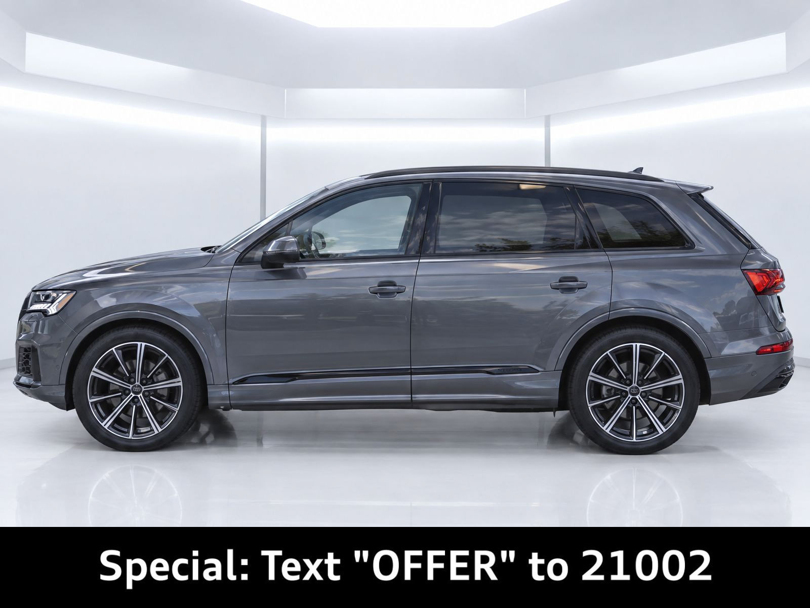 Used 2021 Audi Q7 3.0T Prestige AWD/4WD image 4