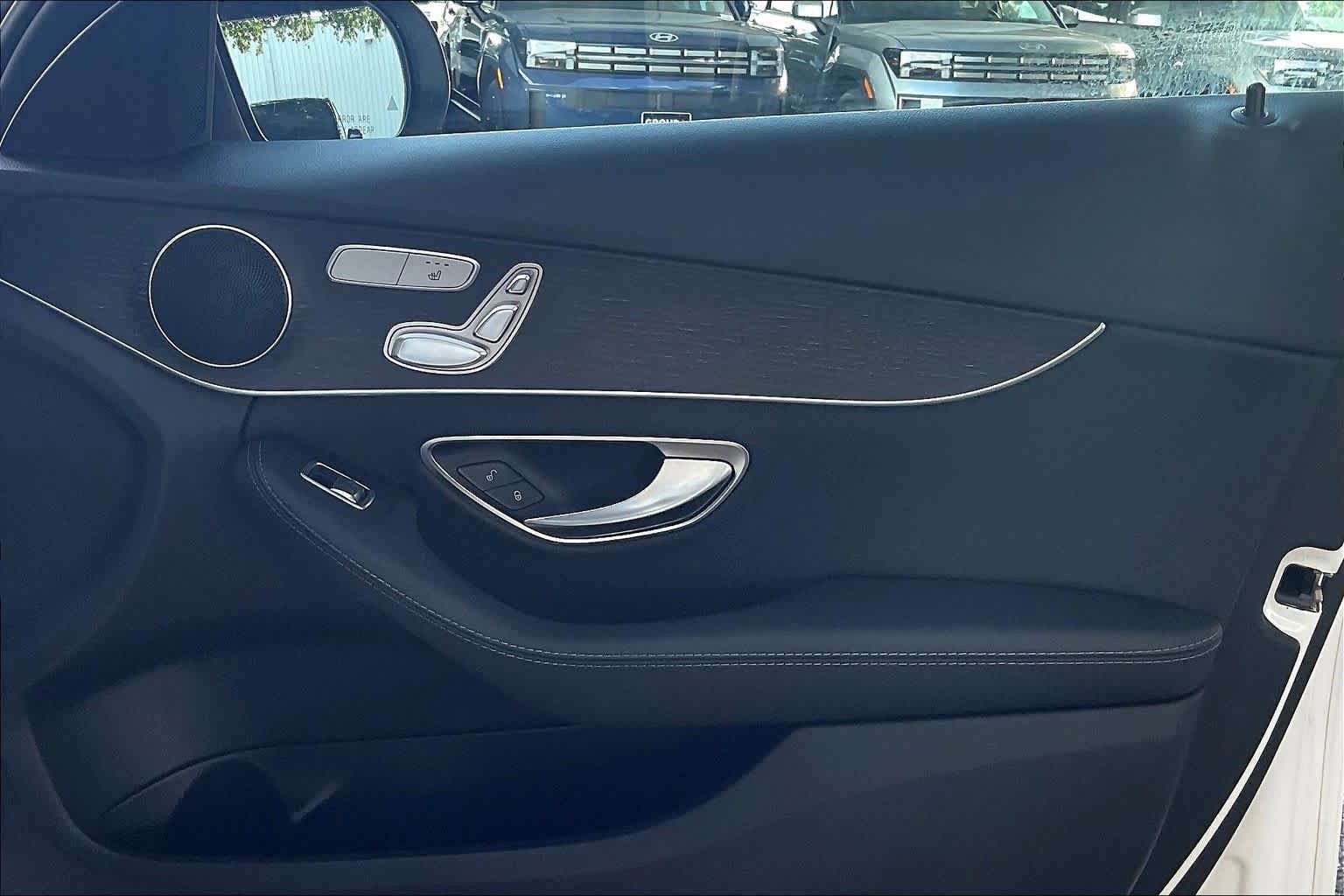 Used 2020 Mercedes-Benz C 300 4MATIC Sedan image 23
