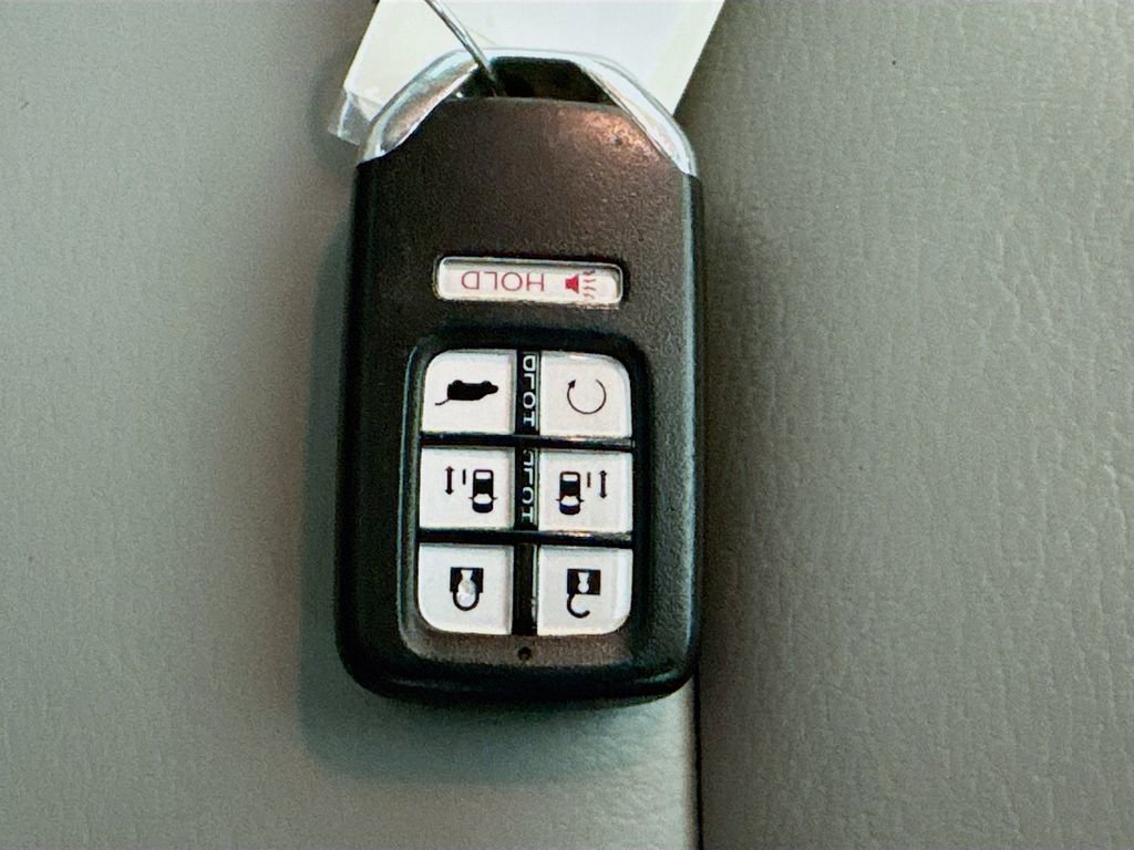 Used 2020 Honda Odyssey EX-L image 37