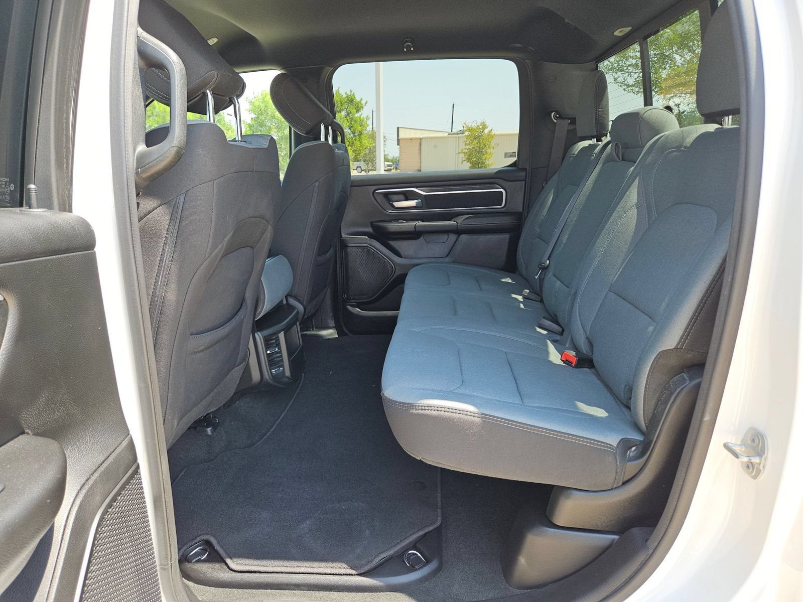 Used 2023 RAM 1500 Big Horn AWD/4WD image 14