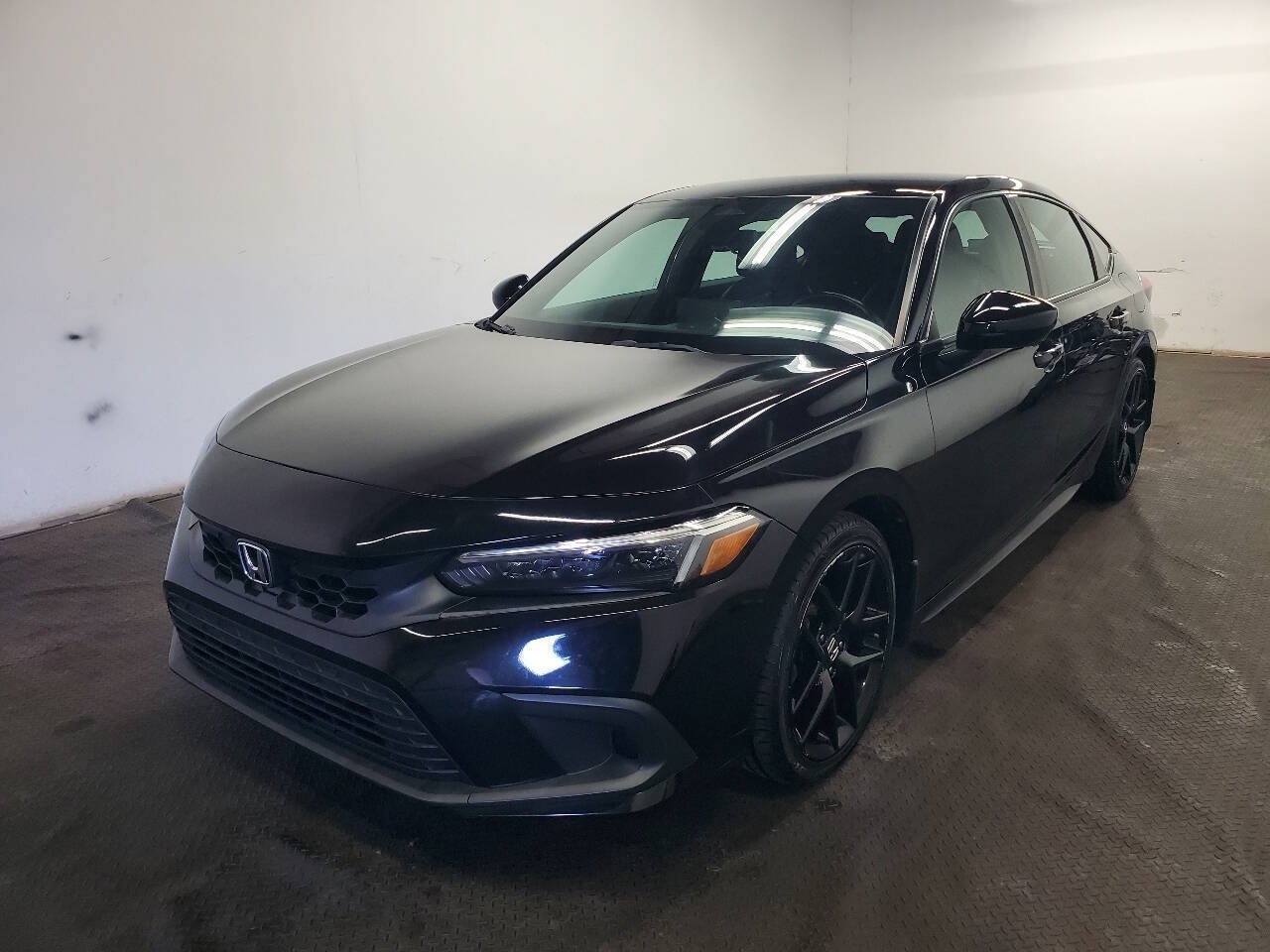 Used 2023 Honda Civic Sport image 1