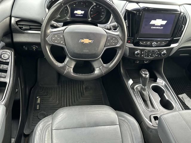 Used 2020 Chevrolet Traverse LT w/ LT Premium Package image 12
