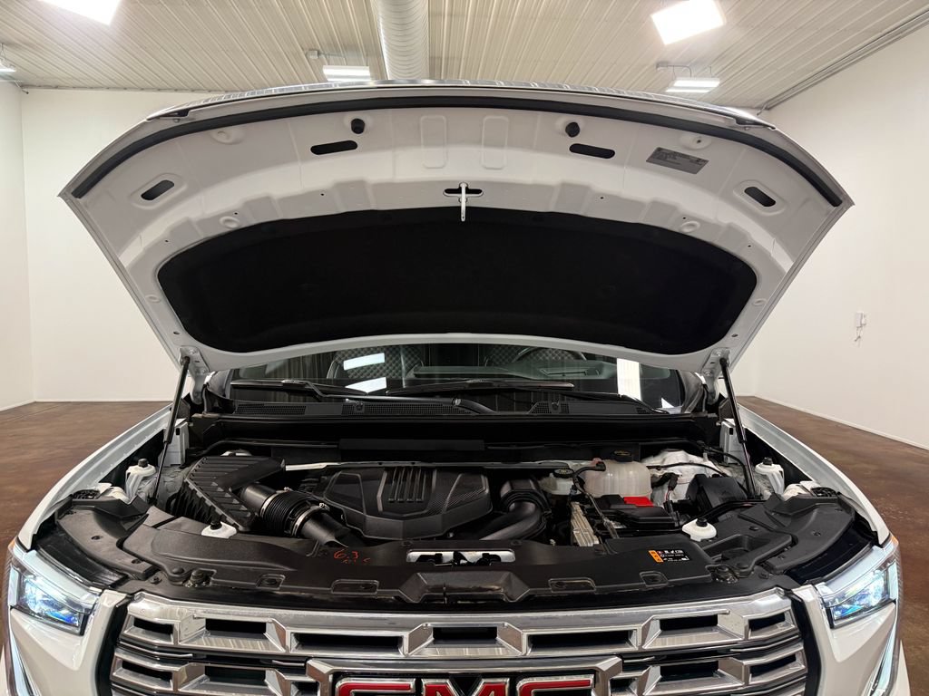 Used 2024 GMC Acadia Denali w/ LPO, Floor Liner Package FWD image 19