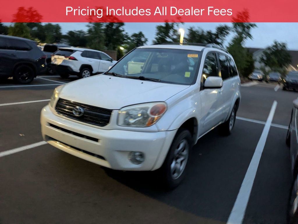 Used 2005 Toyota RAV4 4WD image 4