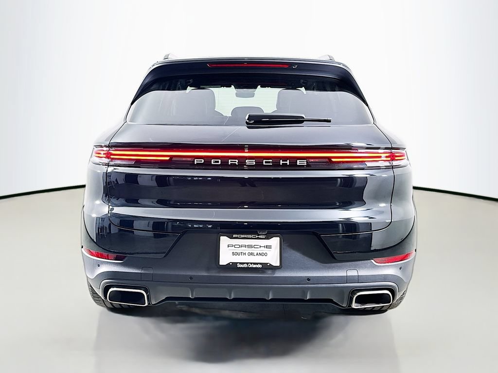 Certified 2026 Porsche Cayenne AWD/4WD image 10