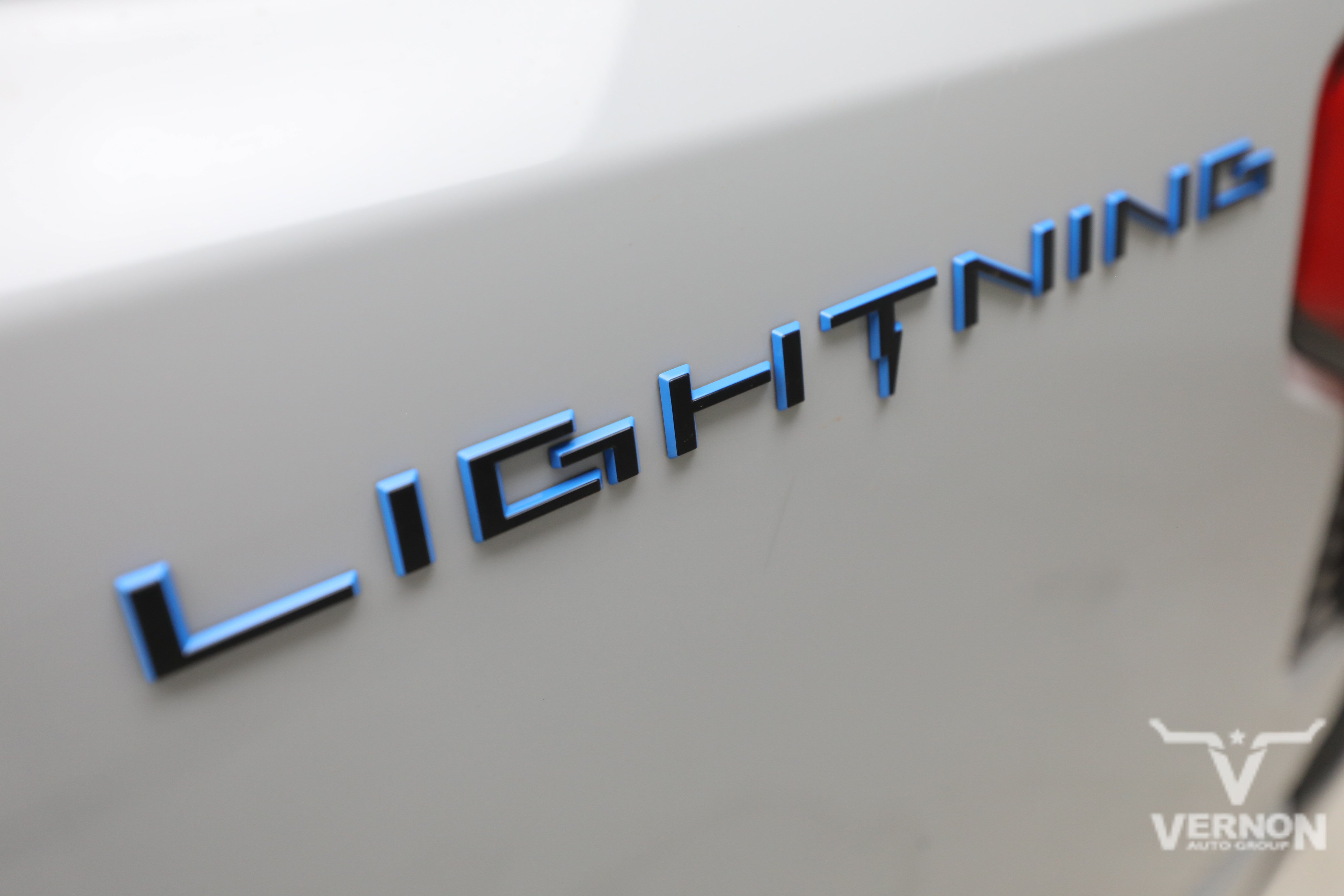 Used 2023 Ford F150 Lightning Pro AWD/4WD image 34