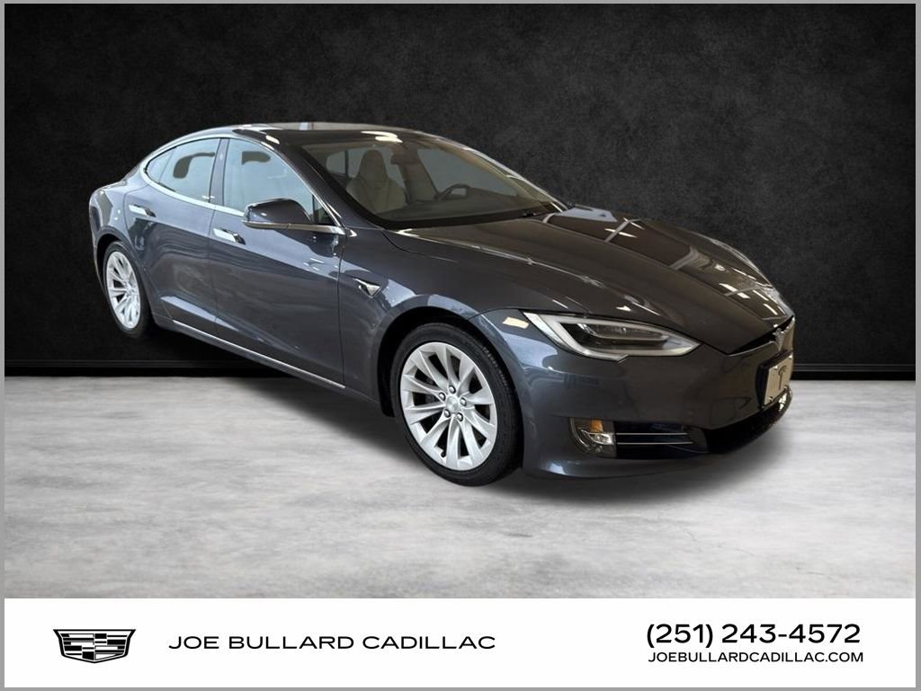 Used 2019 Tesla Model S 100D AWD/4WD image 1