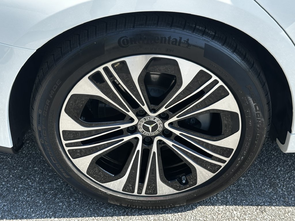 Certified 2025 Mercedes-Benz E 350 Sedan w/ Winter Package image 20