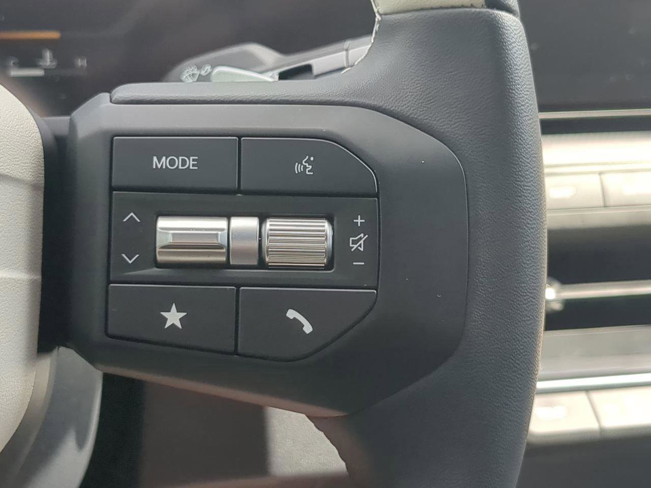 Used 2025 Kia K4 GT-Line Turbo image 23