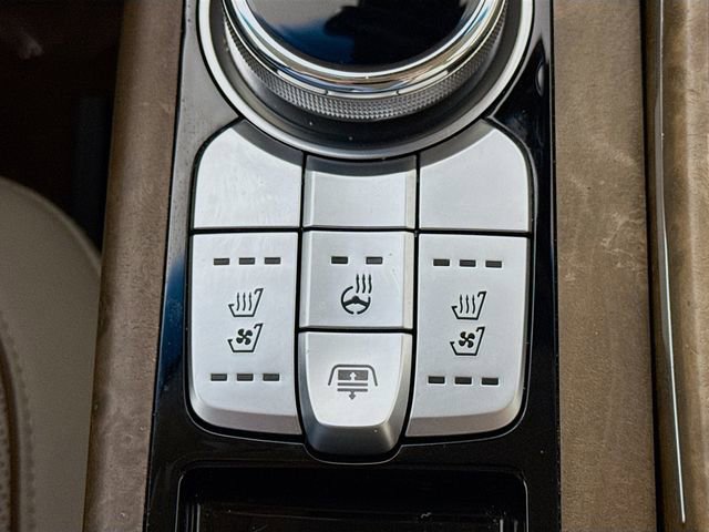 Used 2021 Genesis G90 5.0 Ultimate image 21