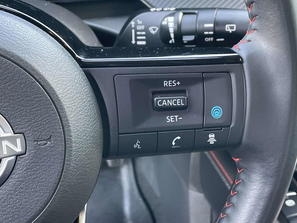 Used 2025 Nissan Kicks SR image 20