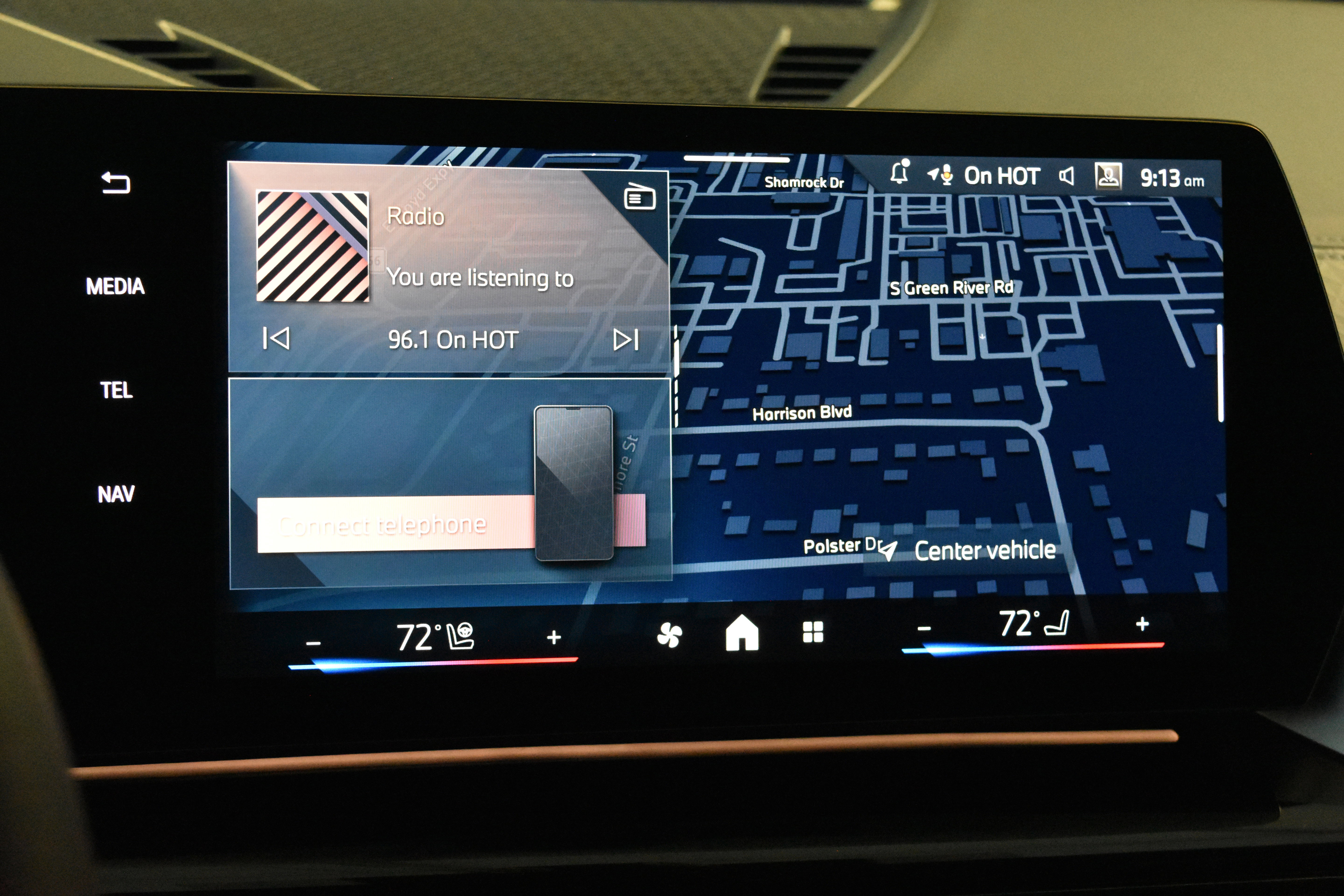 New 2025 BMW X2 xDrive28i w/ Technology Package image 10