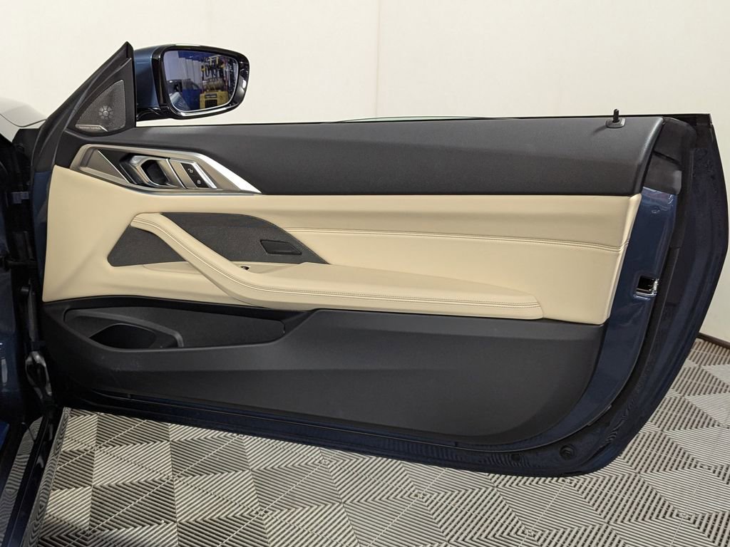 Used 2025 BMW 430i xDrive Coupe w/ Convenience Package image 28