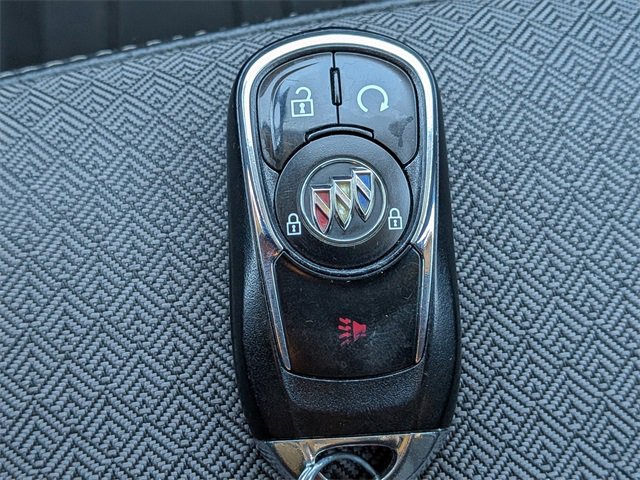 Used 2021 Buick Encore GX Select image 28