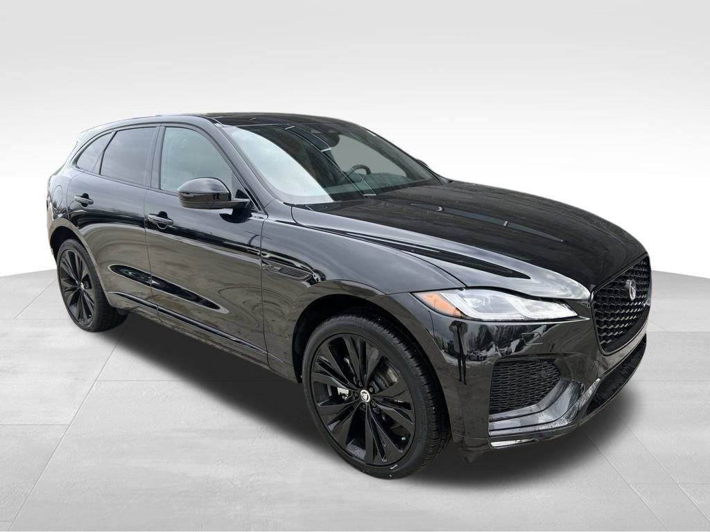 New 2025 Jaguar F-PACE R-Dynamic S image 7