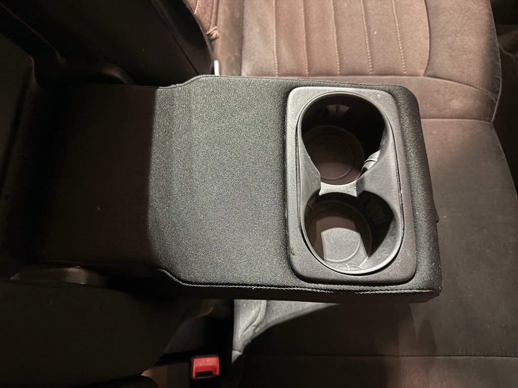 Used 2019 Ford Edge SE image 27