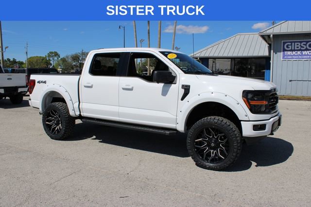 Used 2024 Ford F150 XLT w/ XLT Black Appearance Package image 14