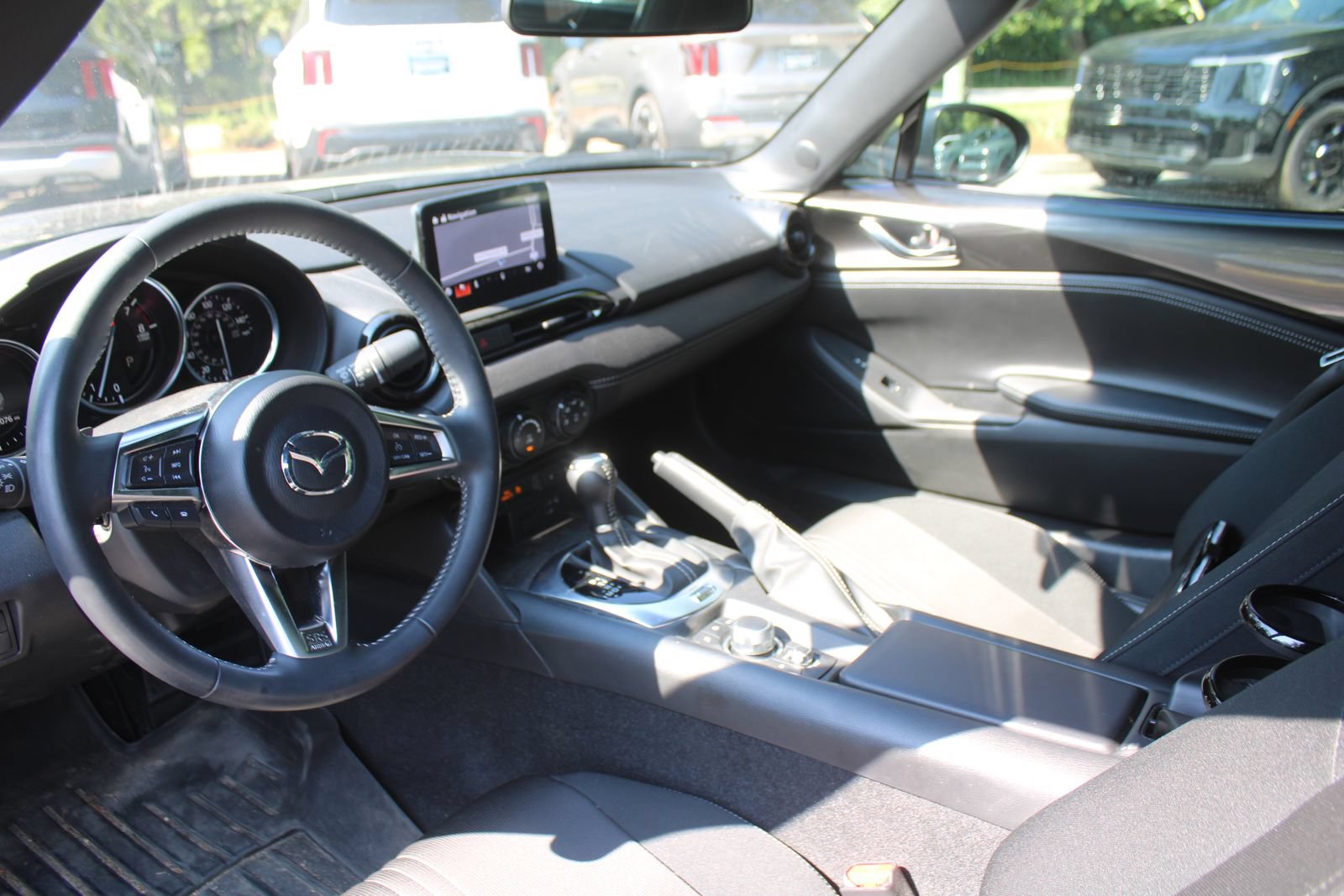 Used 2021 MAZDA MX-5 Miata RF Club RWD image 21