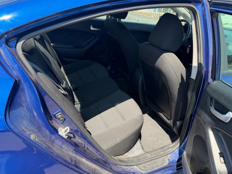 Used 2017 Kia Forte LX FWD image 12