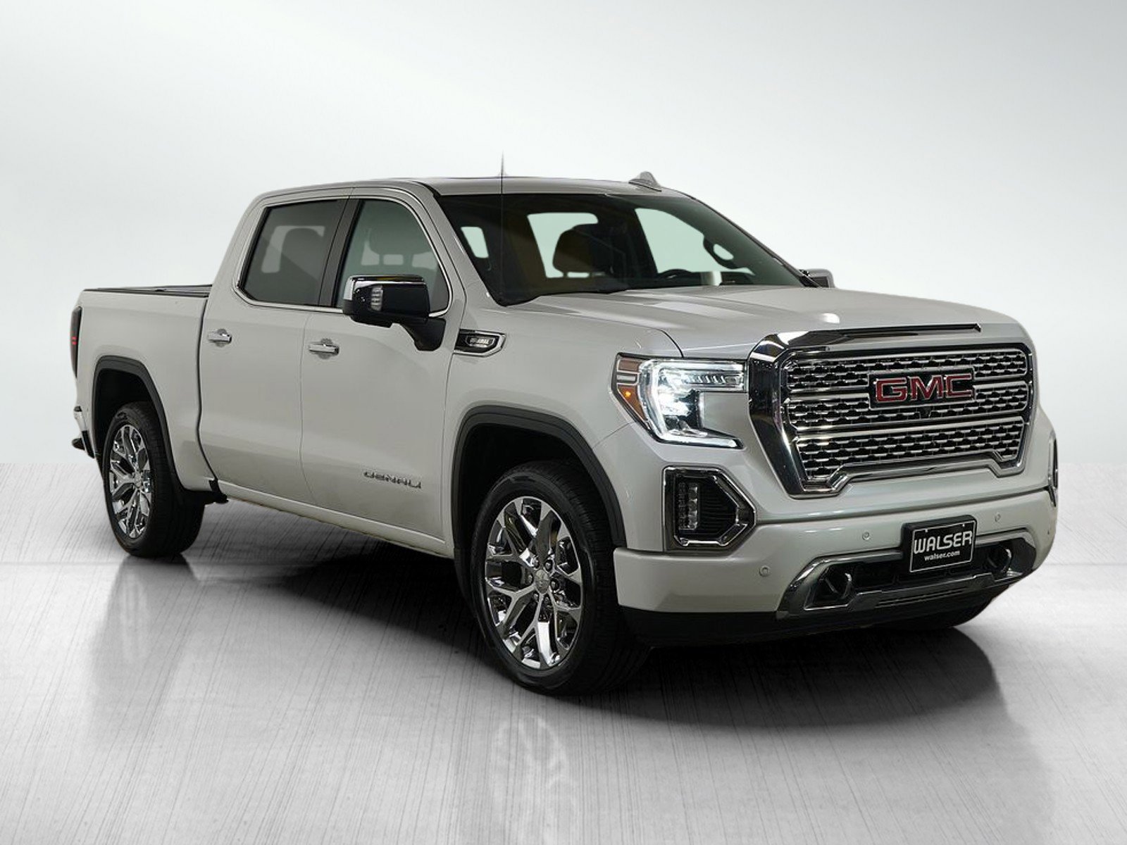 Used 2020 GMC Sierra 1500 Denali w/ Denali Premium Package AWD/4WD image 8