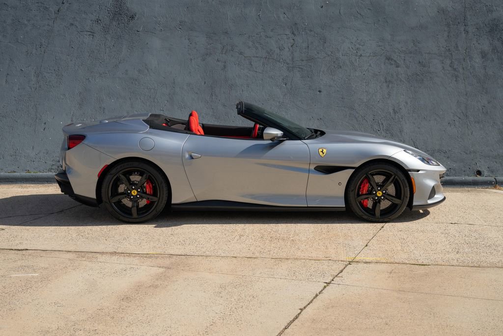 Certified 2022 Ferrari Portofino M image 7