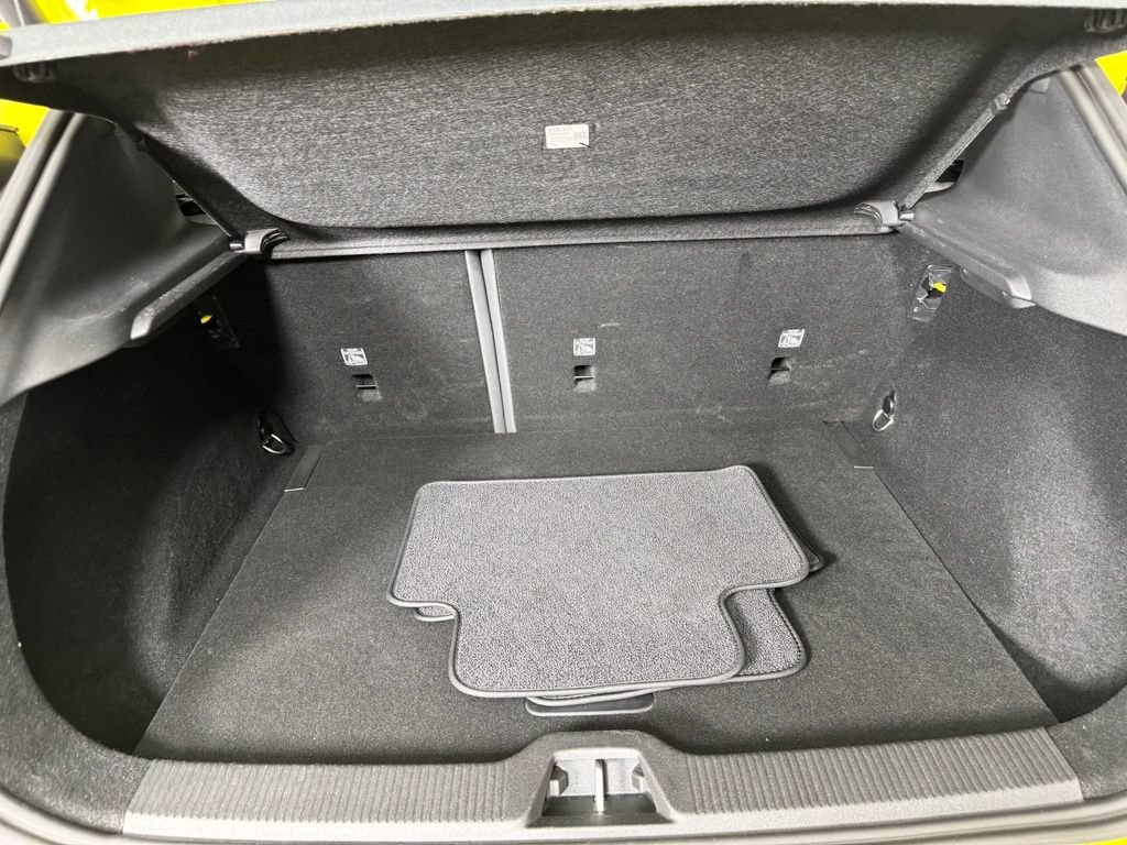 Certified 2025 Volvo EX30 Ultra AWD/4WD image 10