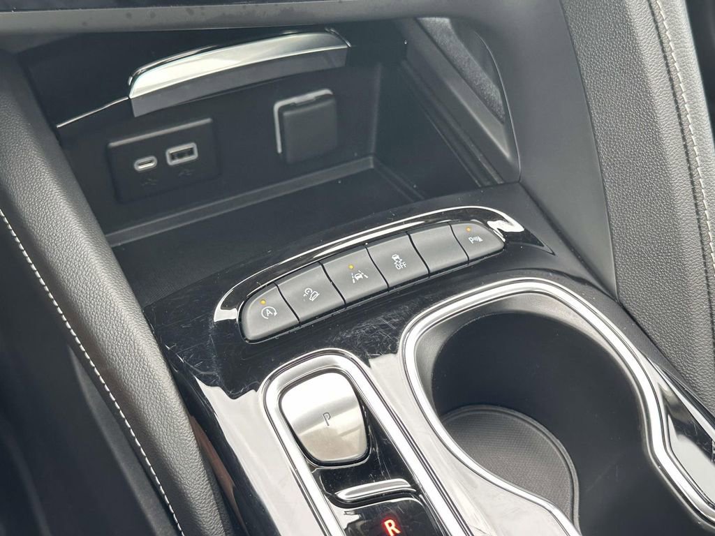 Used 2023 Buick Envision Essence w/ Sport Touring Package image 30