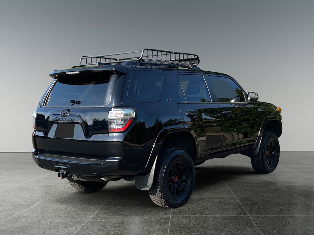 Used 2022 Toyota 4Runner SR5 Premium image 8