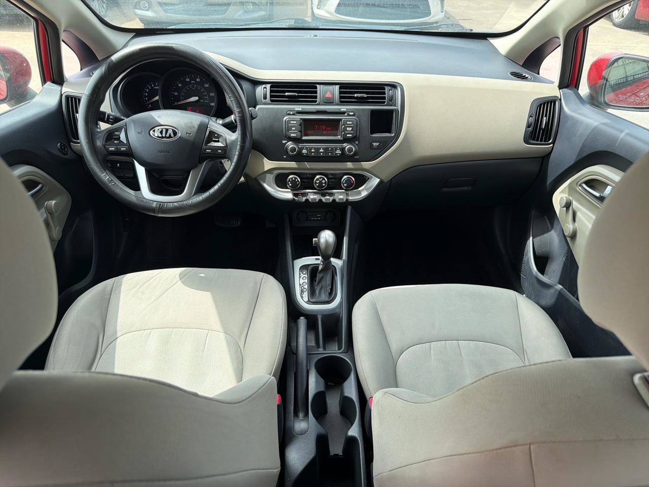 Used 2015 Kia Rio LX FWD image 16