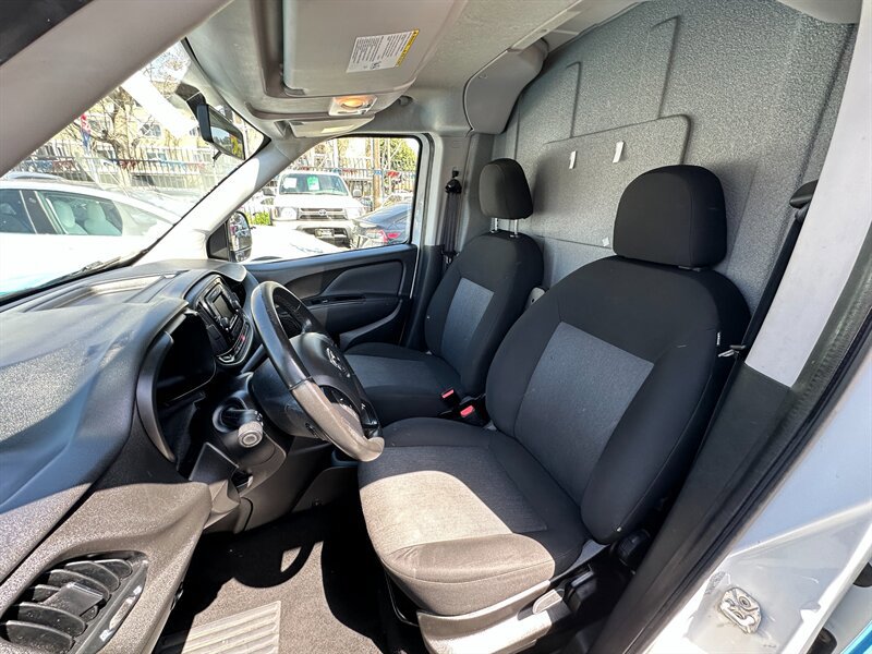 Used 2017 RAM ProMaster City Tradesman SLT w/ Rear Back-up Camera Group FWD image 16