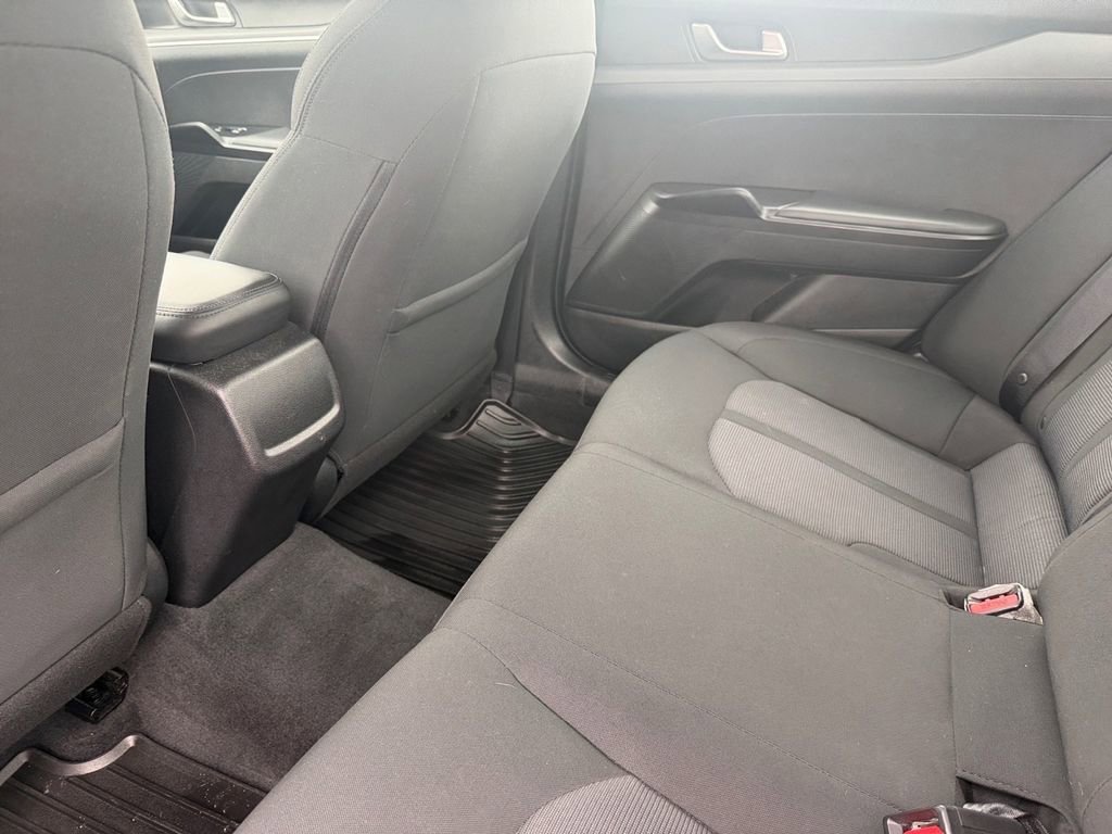 Used 2022 Kia K5 LX image 13