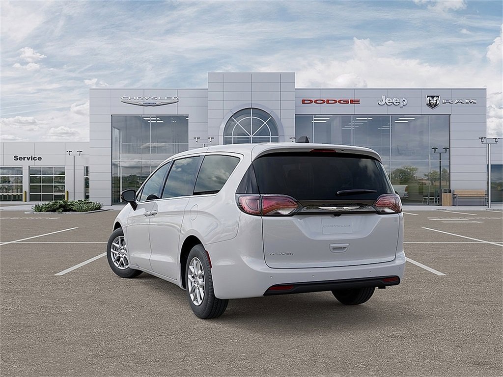 New 2026 Chrysler Voyager LX image 3