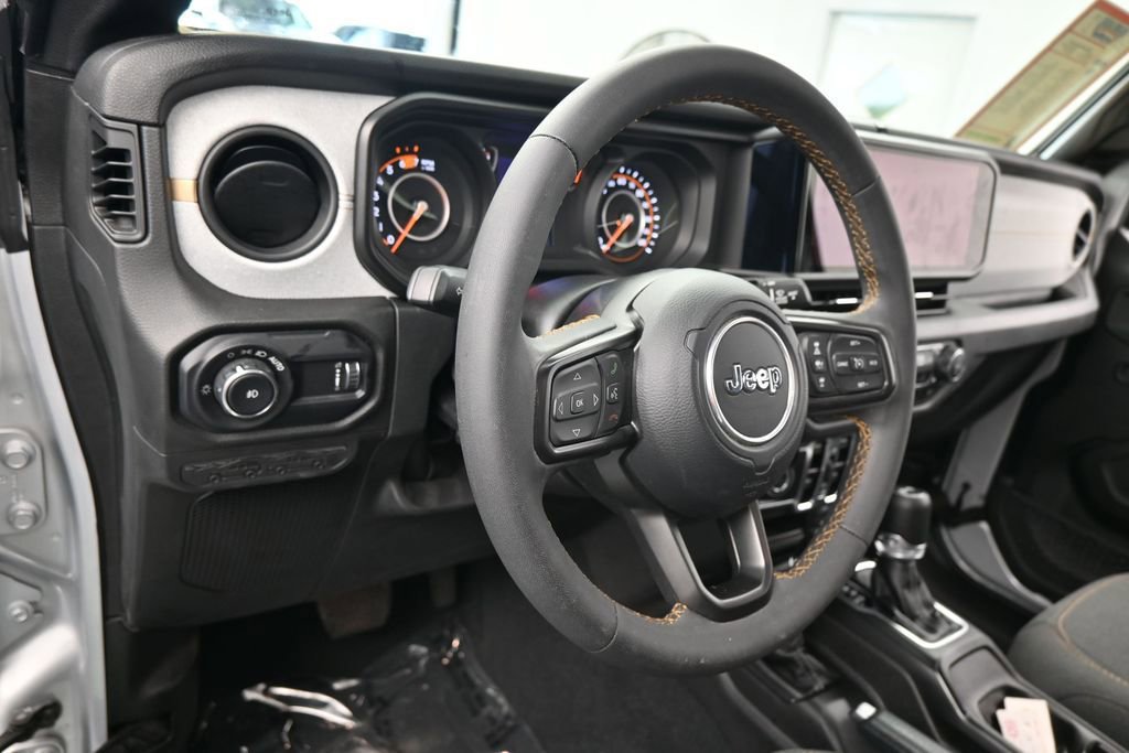 Used 2024 Jeep Wrangler Sport S AWD/4WD image 14