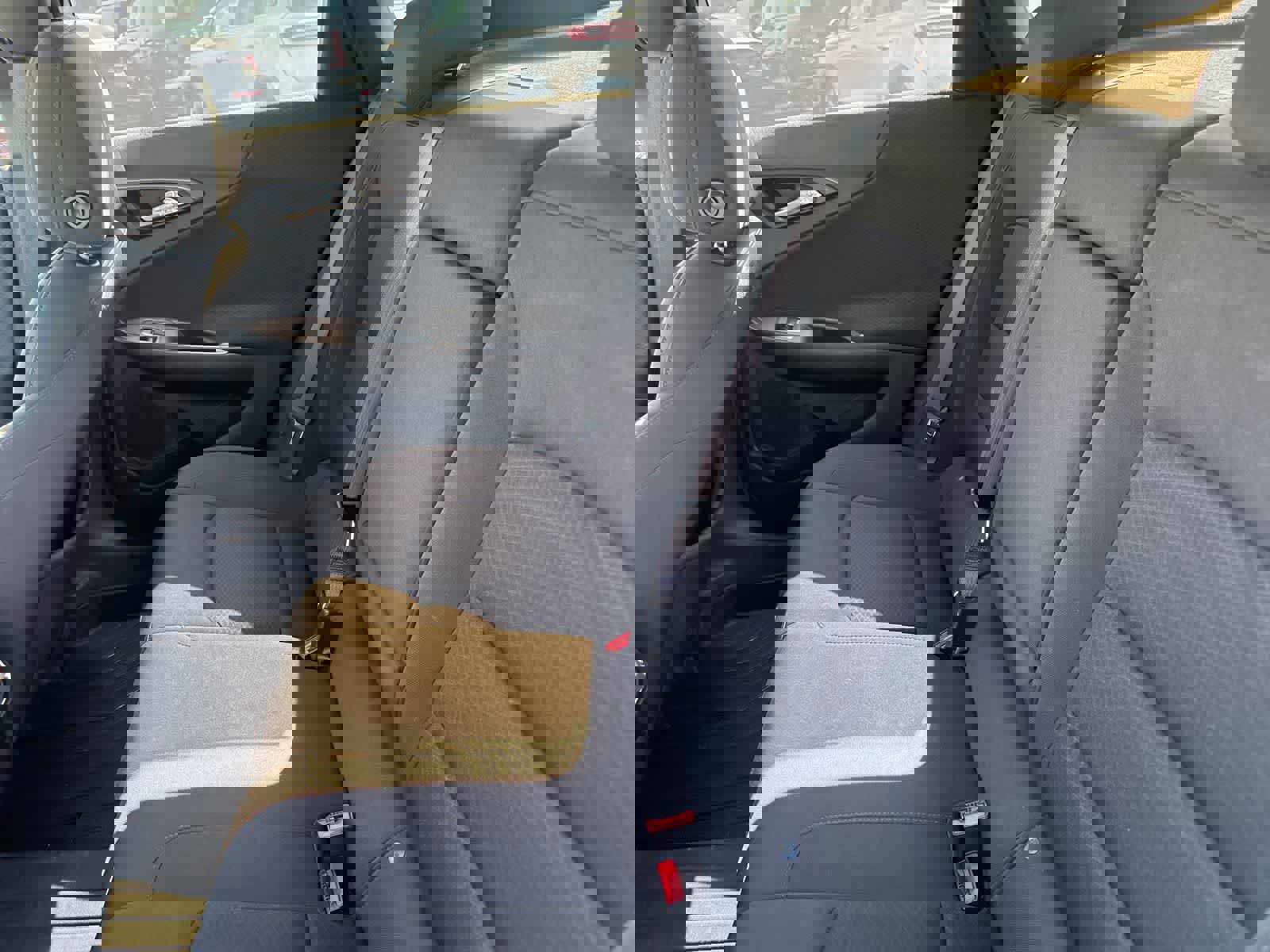 Used 2022 Chevrolet Malibu LT image 16